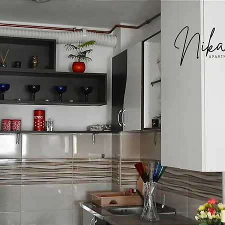 Nika Apartamento *